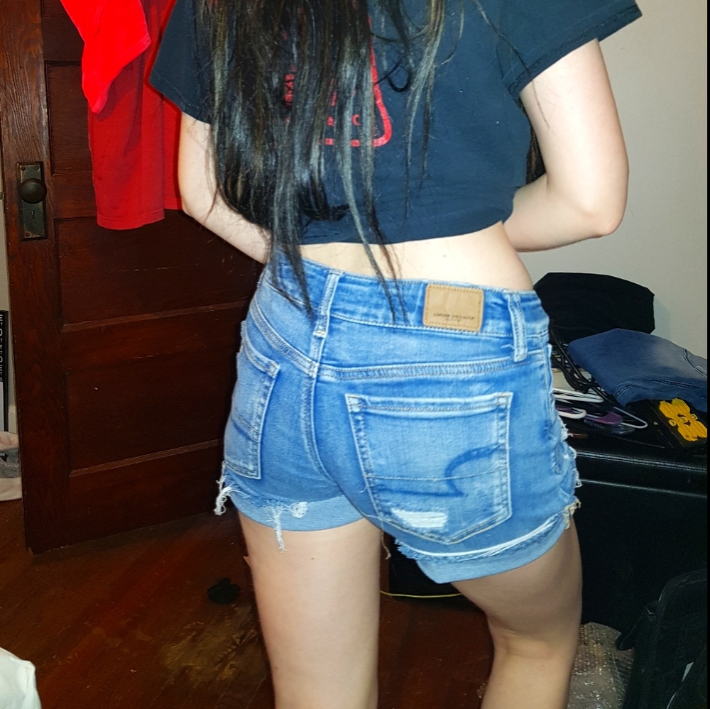 American eagle shorts distressed size 0